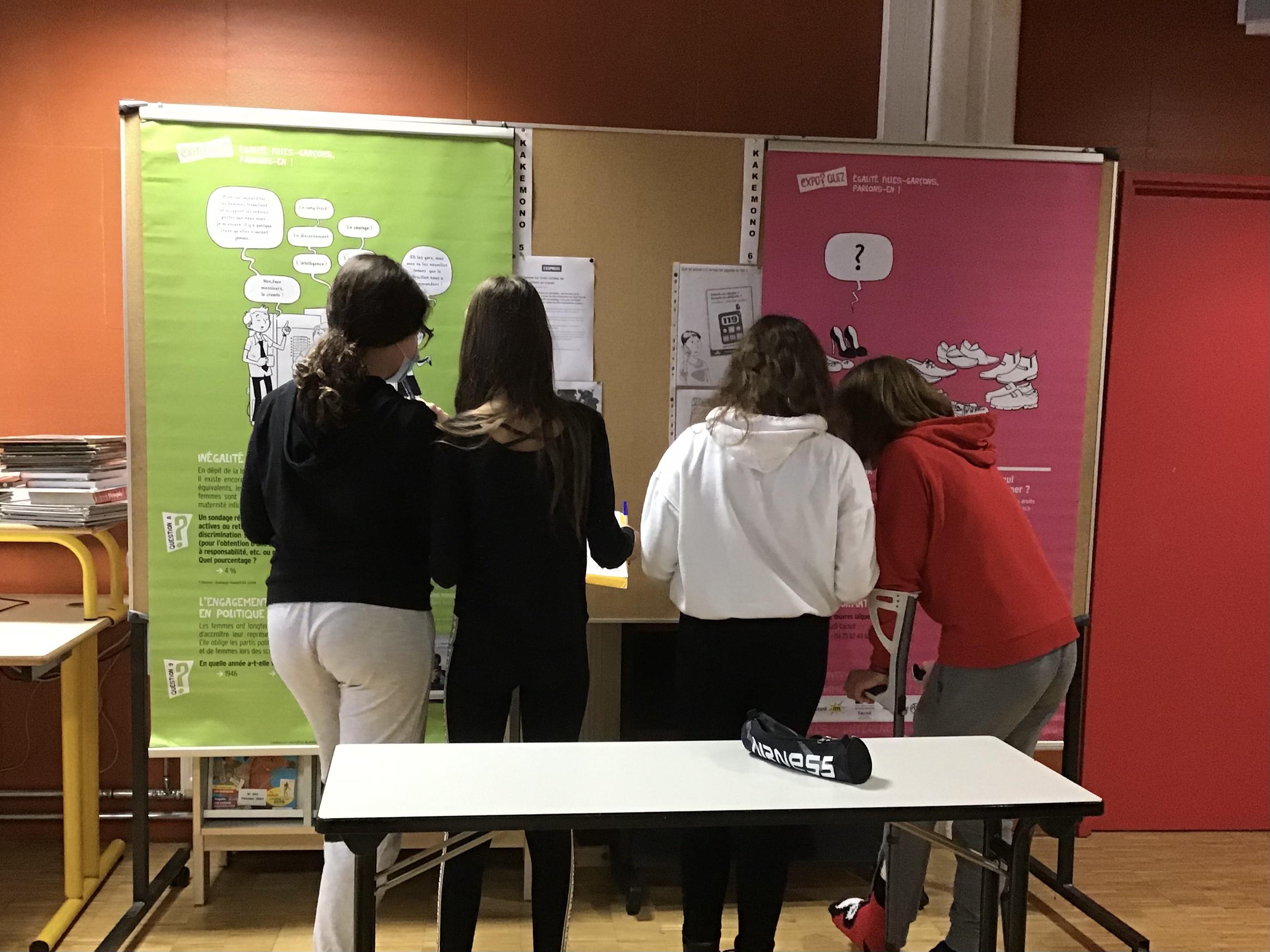 Expo Égalité Filles Garçons Parlons En Collège Jean Macé Portes Lès Valence Drôme